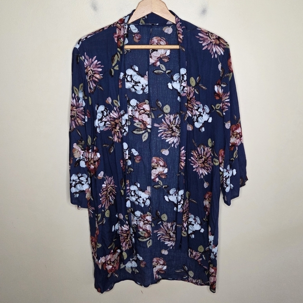 Stitch Fix Pink Clover | Navy Pink Floral Open Front Kimono Top Size Small